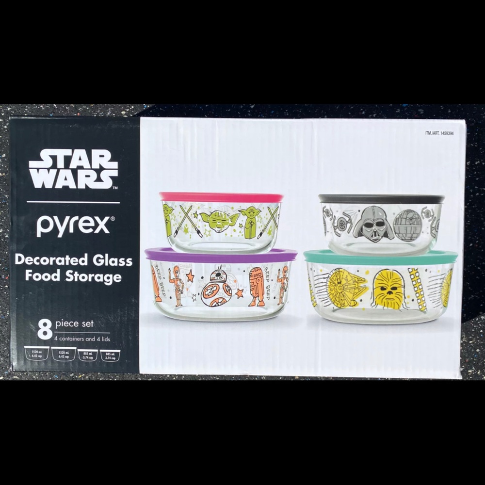 Pyrex Star Wars Storage food NEW